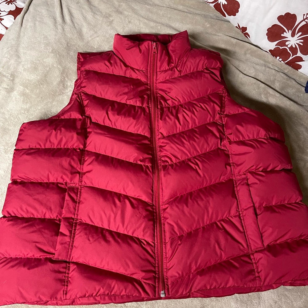 Lands’ End Ultra Lightweight Packable Down Vest